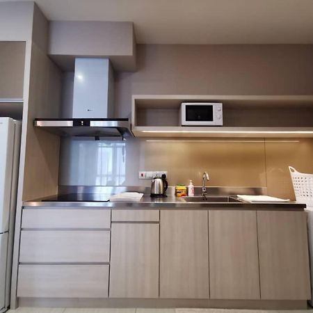 Shaftsbury Putrajaya At Alamanda Mall Apartment ภายนอก รูปภาพ